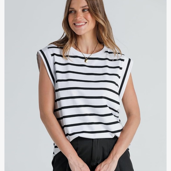 Wiholl Tops - Wiholl Cap Sleeve Basic Tee